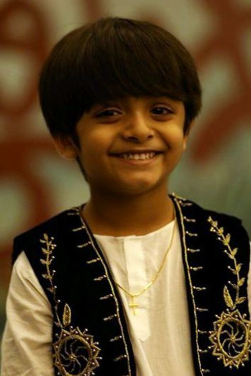 Alok as Edmund Thomas Clint