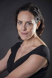 Cinzia Susino as Marleen