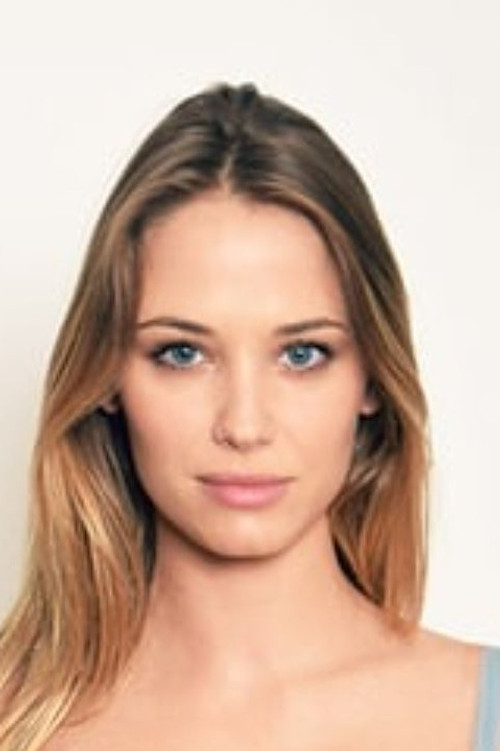 Agathe Teyssier as Catherine