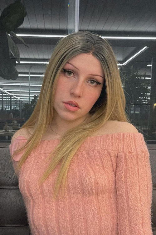 Aire Quinteiro as Celia