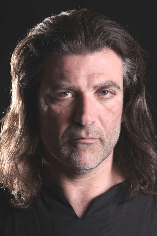 Ramon Canals as Policía 1