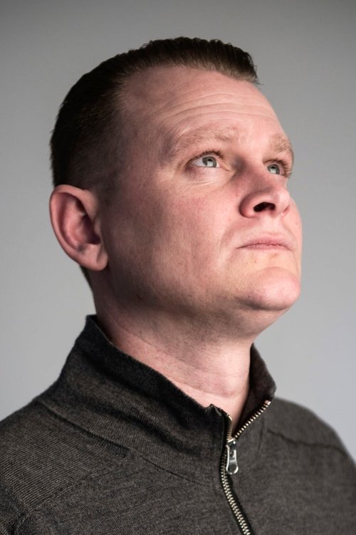 Andreas Bai Duelund as Self