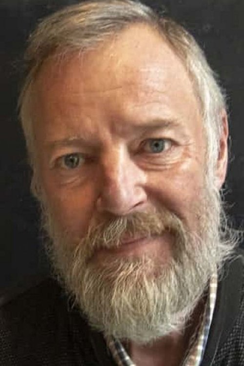 Mikael Helmuth as Sikkerhedschef Heinz