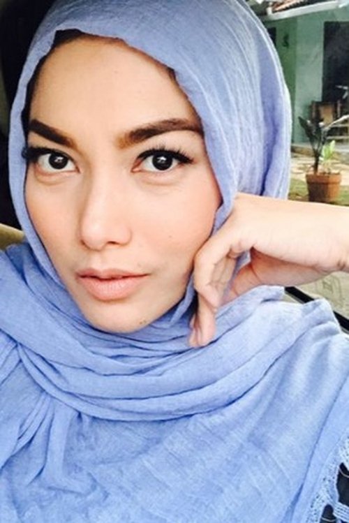 Linda Ramadhanty as Elida Aini Bachtiar