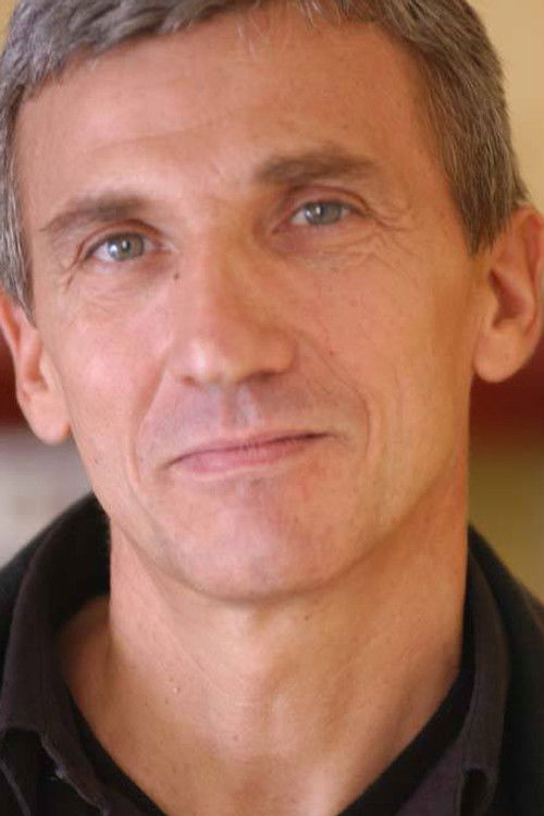 Tayeb Belmihoub as Haroun