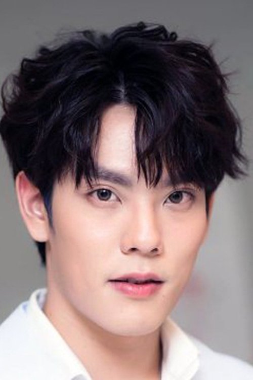 Panuwat Kerdthongtavee as 