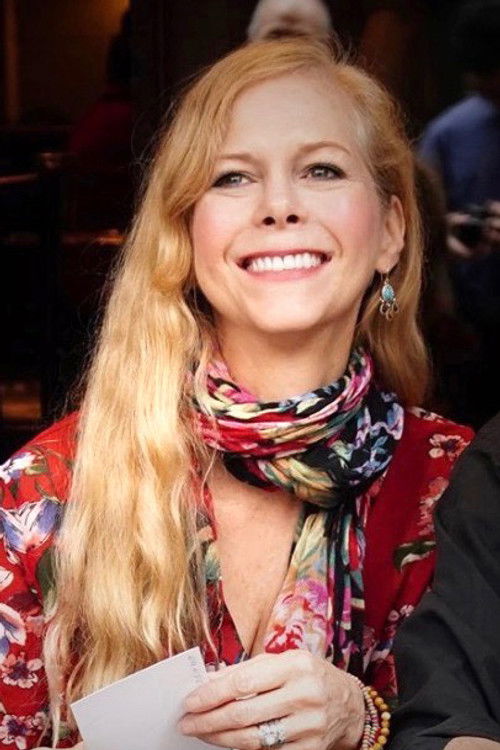 Elizabeth Farrington as Restaurant Patron