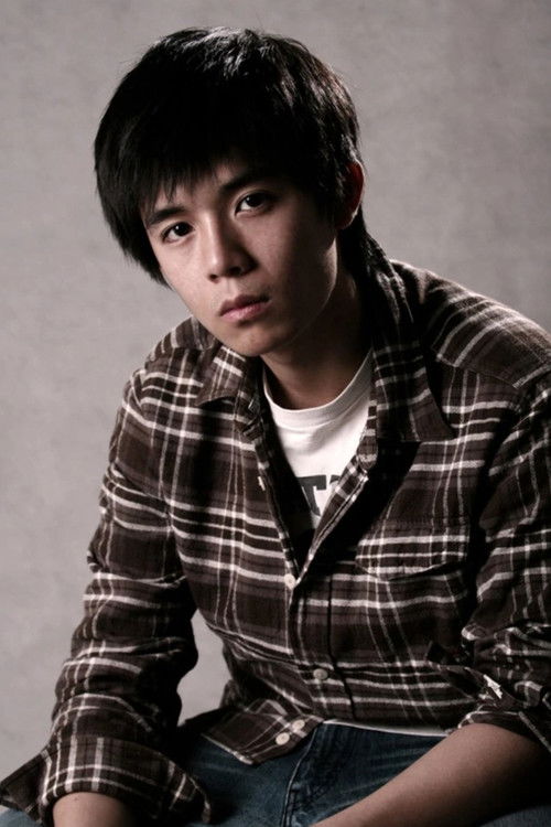 嘉央桑珠 as 小春