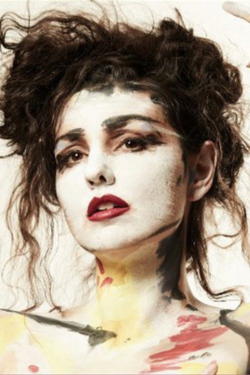 Geneva Jacuzzi as Kate Shaw