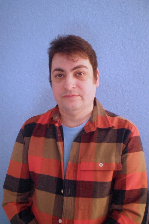 Dave Andrae as Simon / Dave