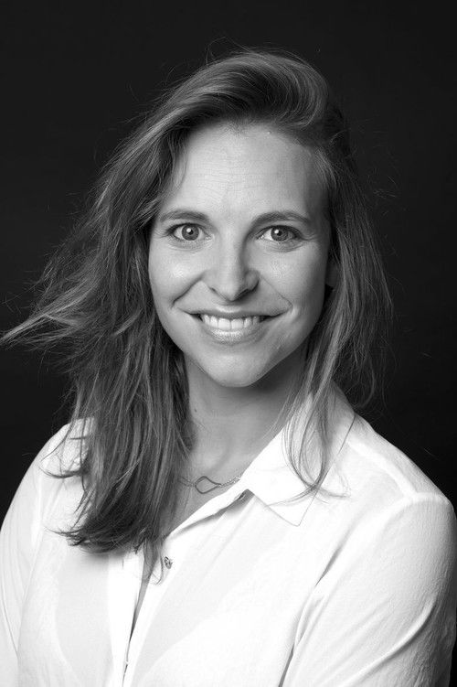 Line Ellegiers as Nancy Bruylandts