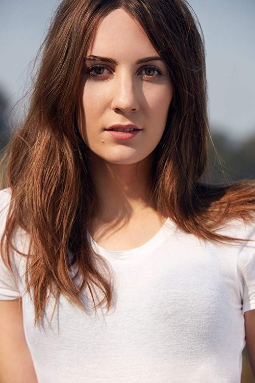 Kate Beecroft as Olivia Reed