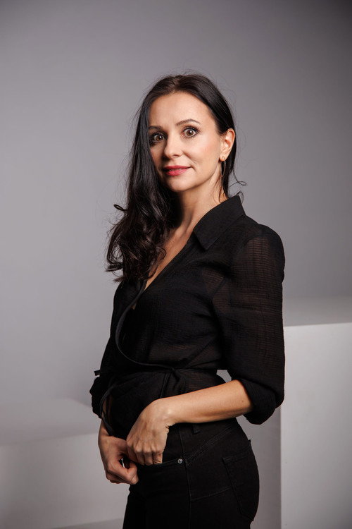 Claudia Prec as Mary Ball Washington