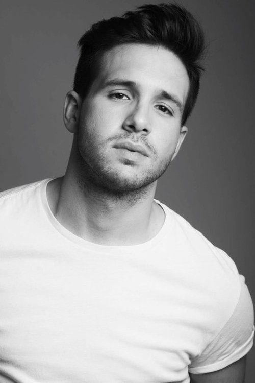 Damien Lauretta as Luka