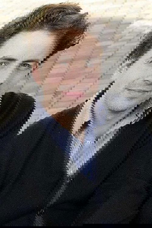 Thibaut Nève as William Petit