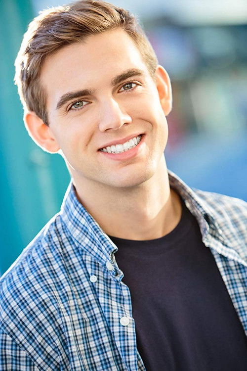 Jordan Mitchell as Jonathan