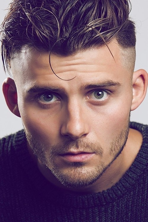 Liam Graham as Chariot (voice)