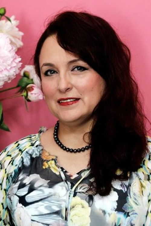 Merike Värik as Kersti