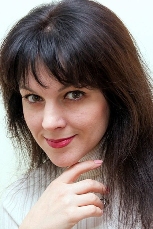 Irina Kovalskaya as Agafya Tikhonovna