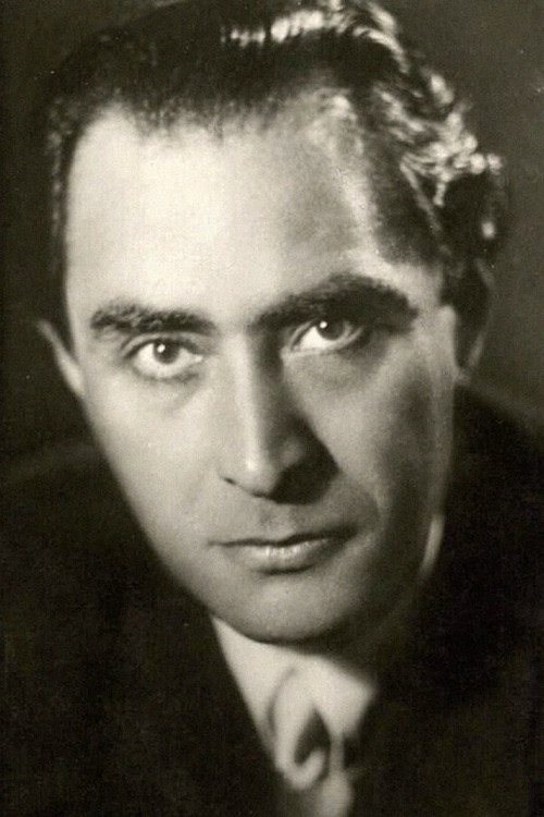 Cesare Fantoni as 