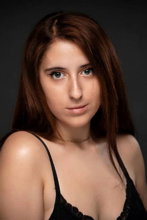 Cinta Cabré Ódena as Marta