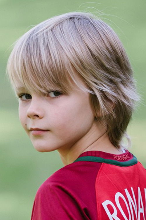 Leon Rørtveit Sølland as Sander