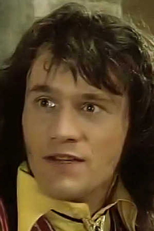 Stefan Wood as Panter Neuss