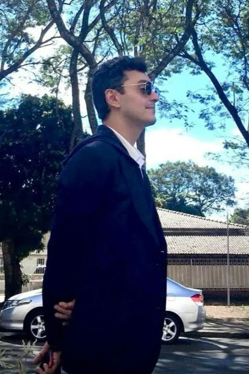 Caio Tasso Callado as Motorista