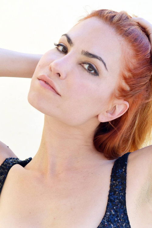 Kristin Lorenz as Nicole