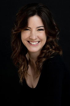 Rocío Segovia as Vito