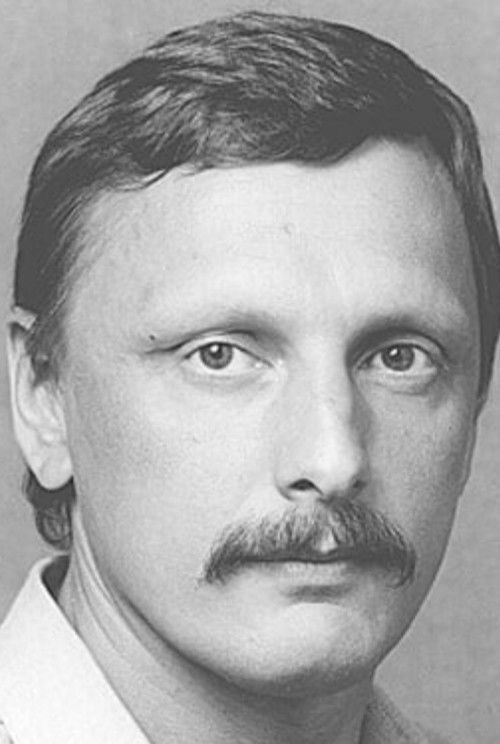 Hannu Lauri as Ulf Tallgren