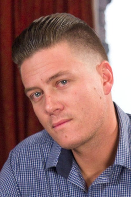 Bradley Remington as 