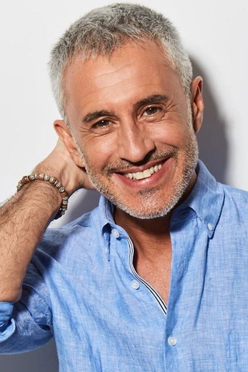 Sergio Dalma as Self - Singer (archive footage)