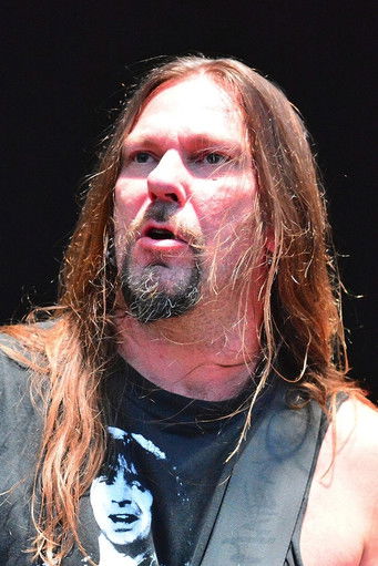 Matthias Lange as Guitars