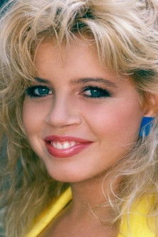 Pamela Saunders as Mildred Ryan