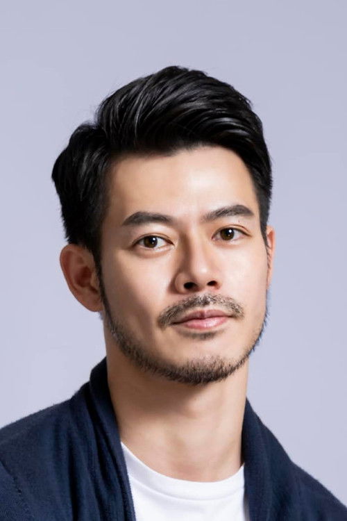 Jacob Hsiao as Masseur