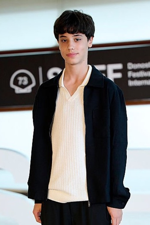 Bruno Bistuer Farré as Roger