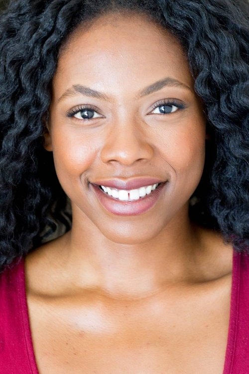 Iesha Rochelle as Simone