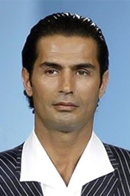 Yaşar Alptekin as Namık