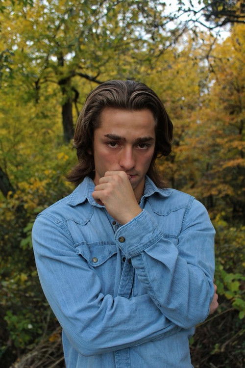 Maximus Cardillo as Raphael