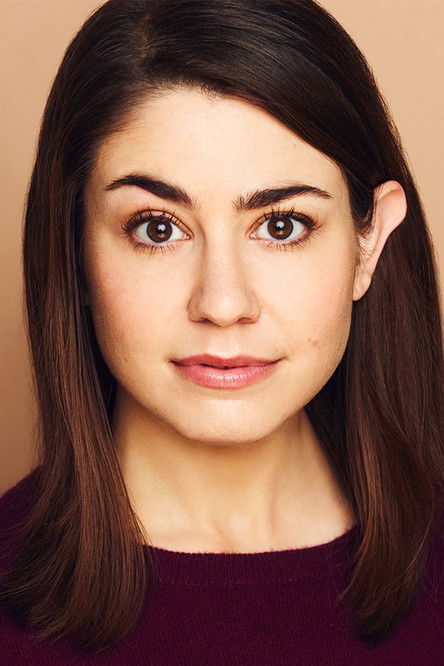 Paige Bourne as Betty