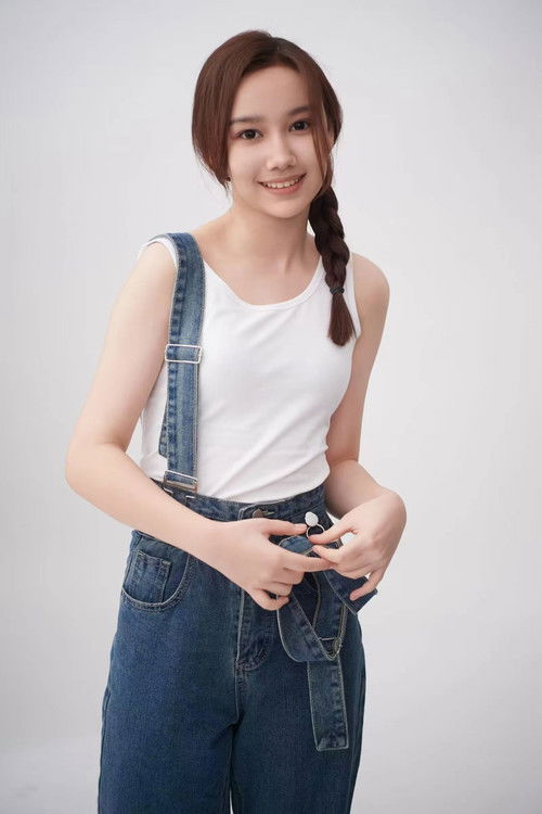 Liu Fenghuang as Su Can