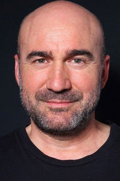 Isidro Vigo as Vasil