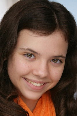 Jennifer Smart as Annie