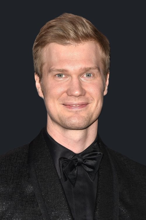 Joonas Suotamo as Chewbacca