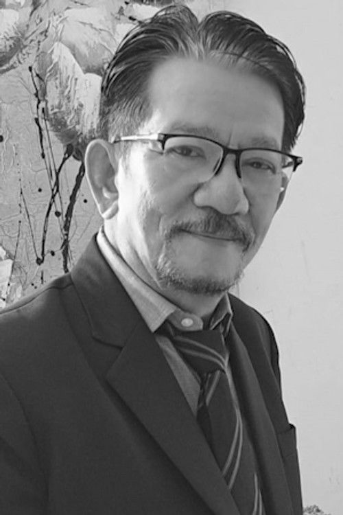 Luky Idrus as Pak Fitri