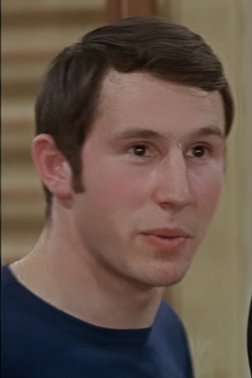 Bernard Mongourdin as Un inspecteur