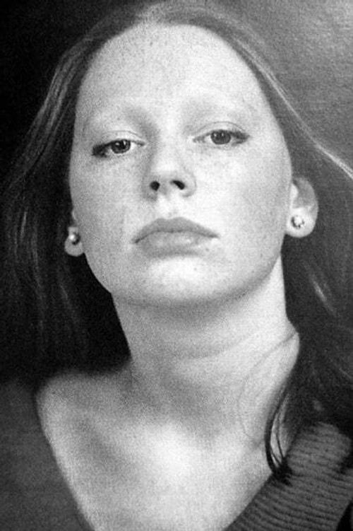 Maryana Polteva as Nonna Kuroslepova