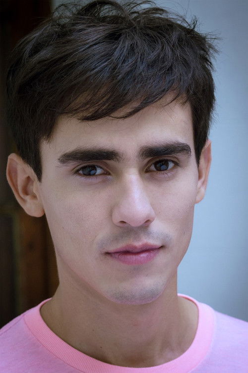 Deivi Duarte as Mateo