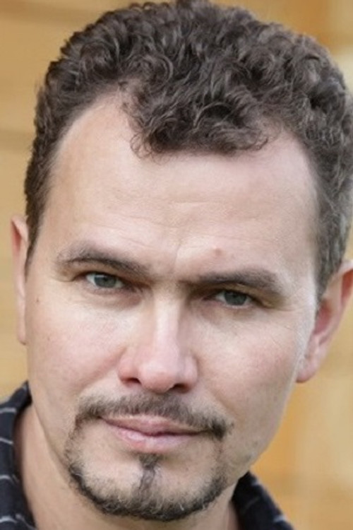 Aleksandr Kratirov as 